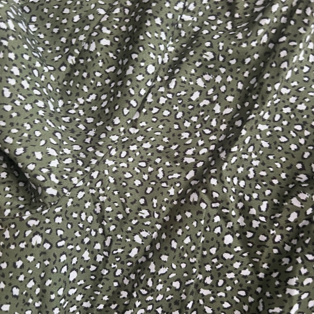 Green Leopard Maxi Dress - Picture 3 of 4